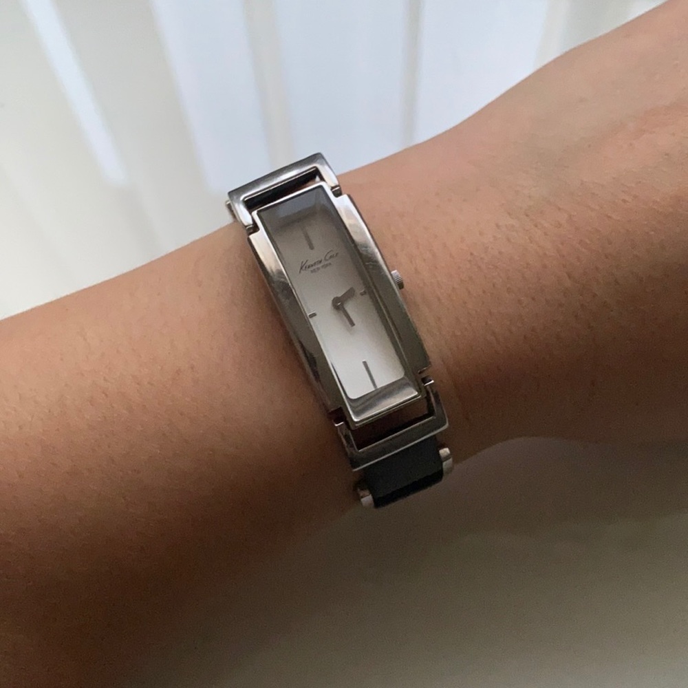 Kenneth Cole Watch - Picture 4 of 6